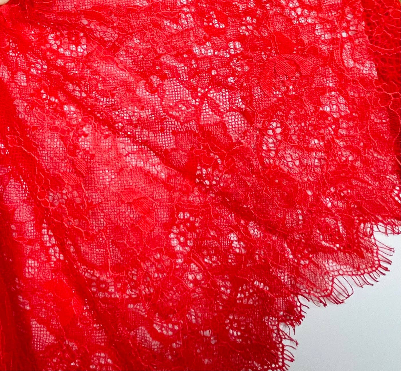 Lace Tap Short – Red